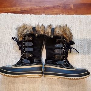 Sorel Joan of Arctic boot